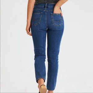 BRAND NEW American Eagle | Mom jean
